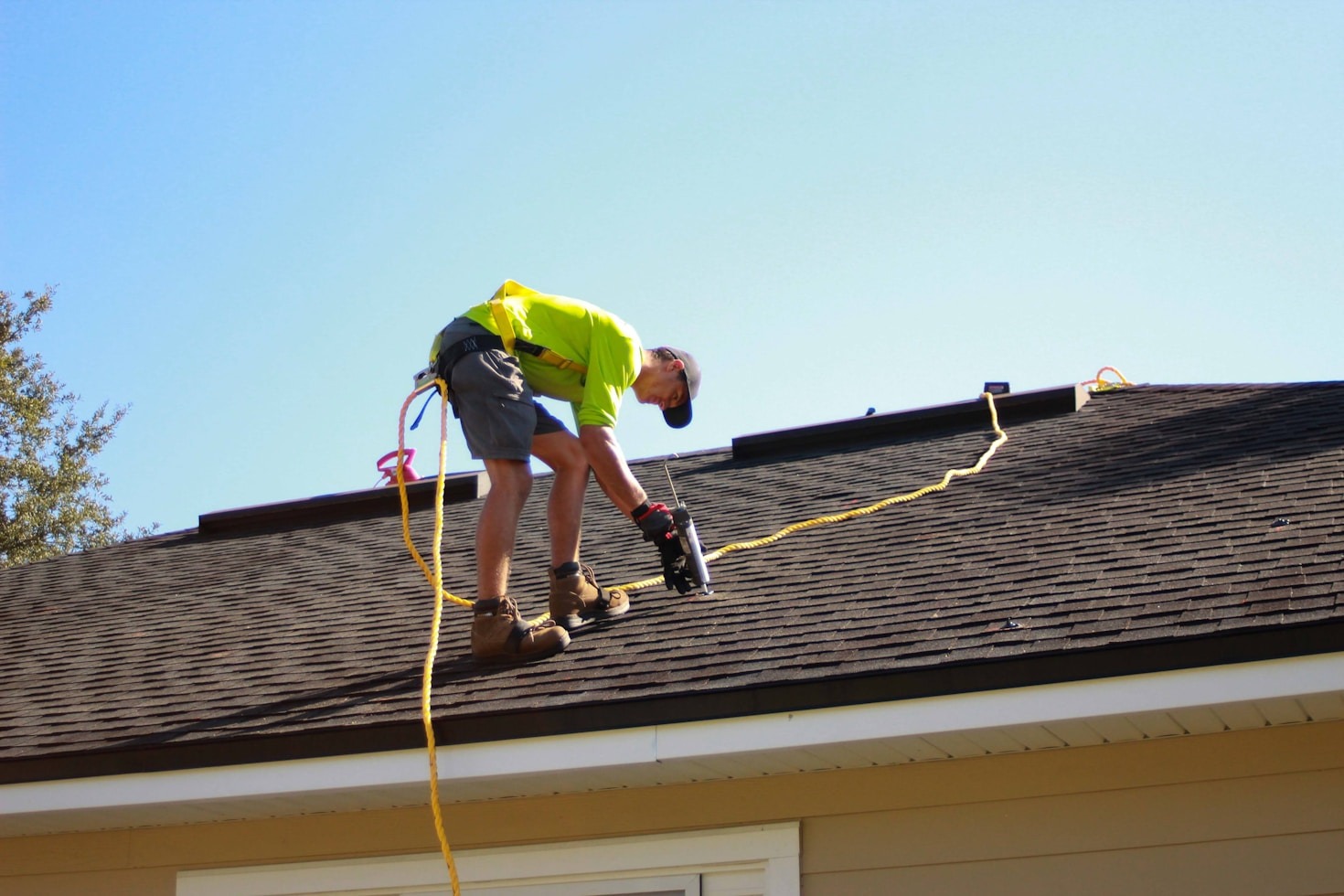 Seasonal Roof Maintenance Checklist